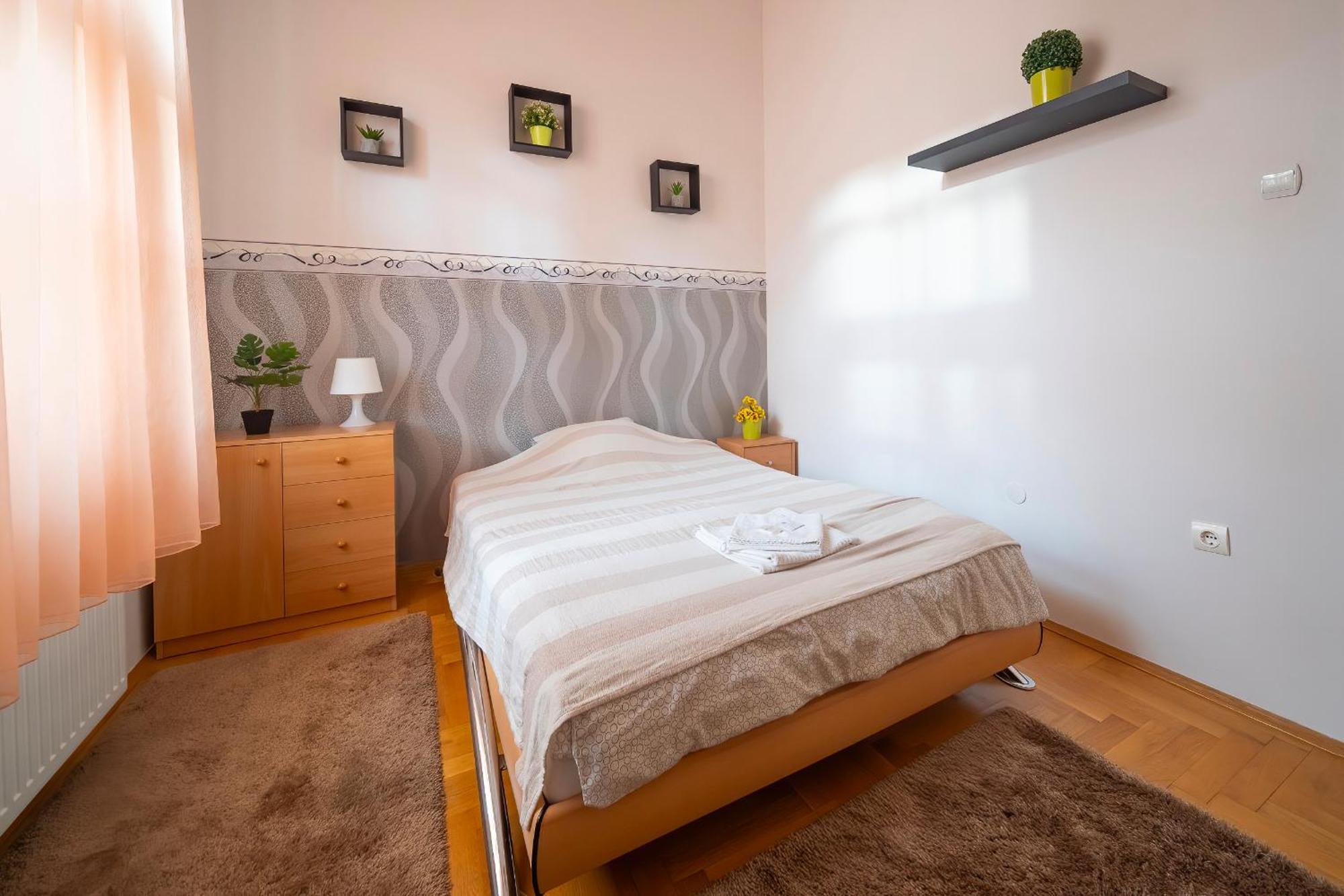 Tomka Apartman Szeged Luaran gambar
