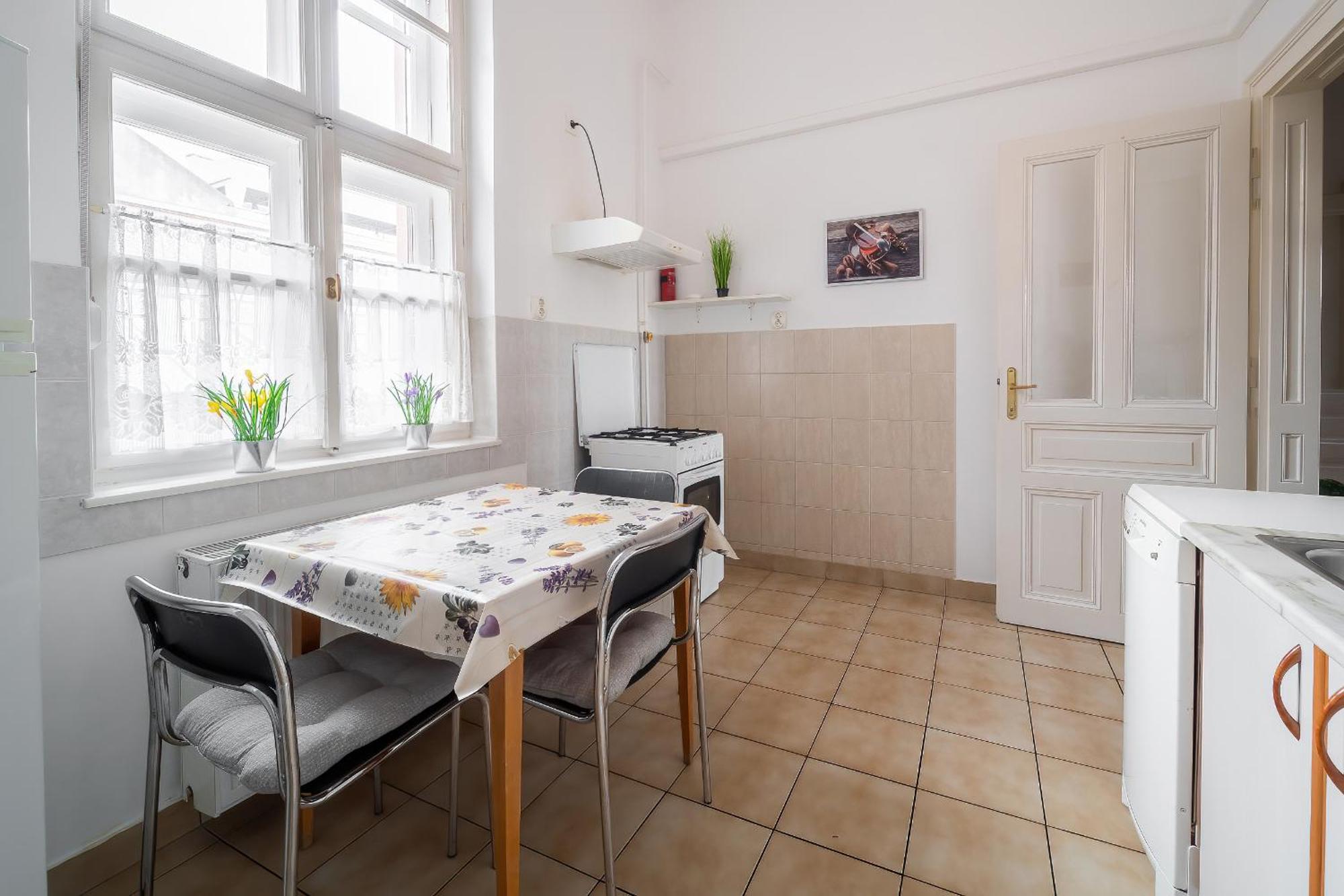Tomka Apartman Szeged Luaran gambar